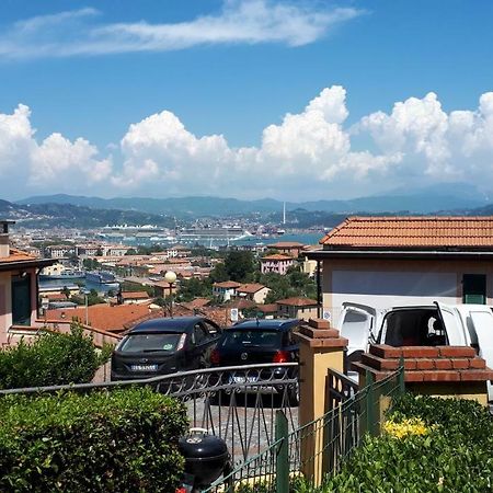 La Casa Di Max Villa La Spezia Bagian luar foto